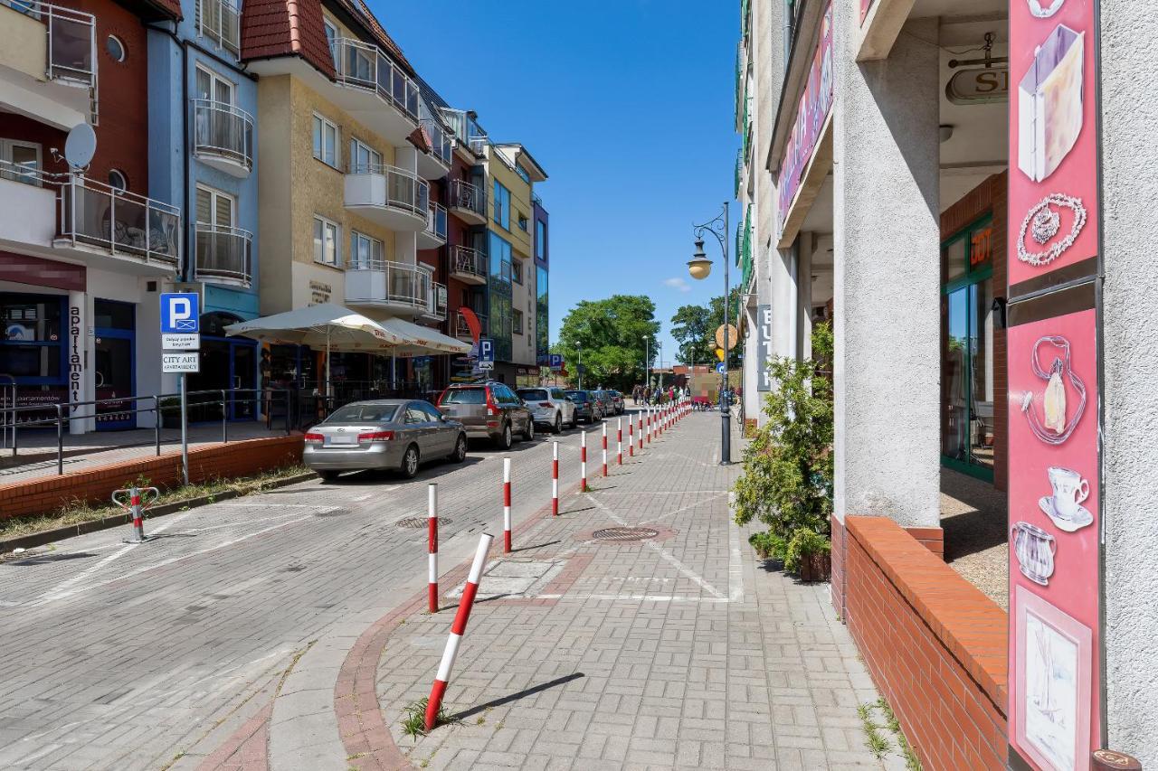 Port Kolobrzeg Cicha Street By Jantar Apartamenty Колобжег Екстериор снимка