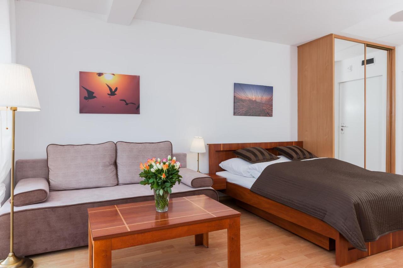 Port Kolobrzeg Cicha Street By Jantar Apartamenty Колобжег Екстериор снимка