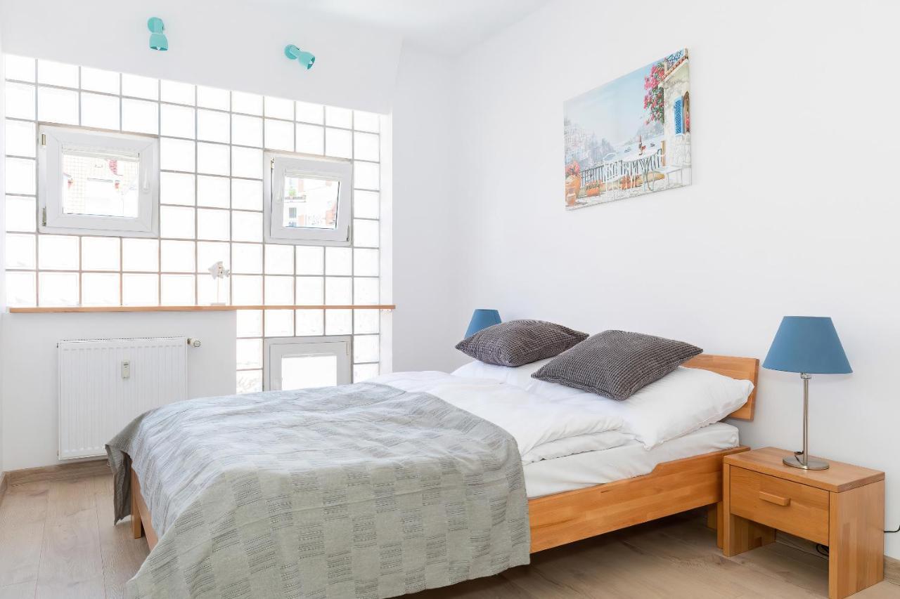 Port Kolobrzeg Cicha Street By Jantar Apartamenty Колобжег Екстериор снимка